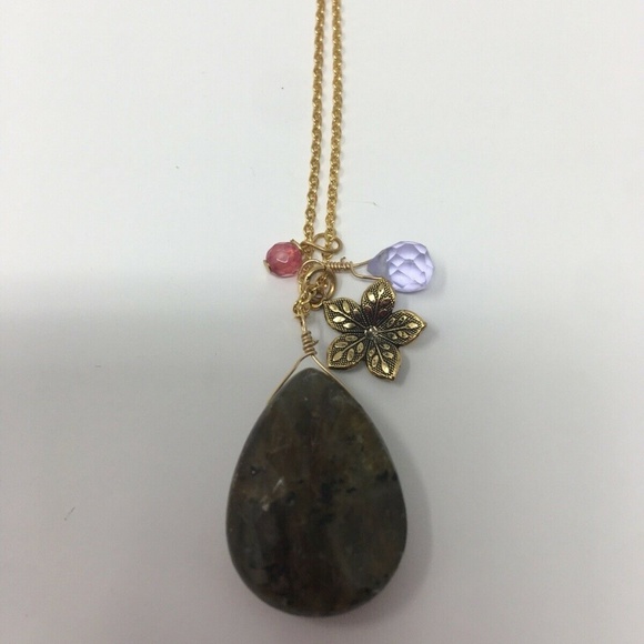 Danielle Stevens 10k Gold Labradorite Necklace NEW - Picture 3 of 5